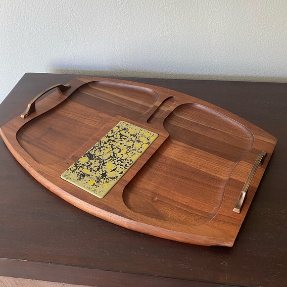 Vintage Vermillion Walnut Serving Tray Wine Cheese Charcuterie Board - Picture 2 of 4